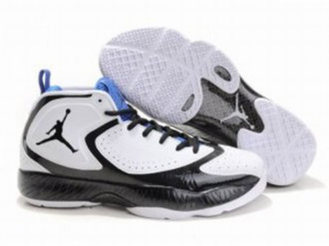 chaussure jordan femme noir